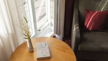 Familienzimmer, Mehrere Betten (Premium, Furnished Balcony) | Zimmerausstattung