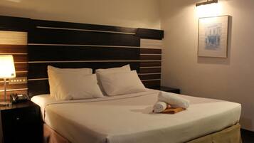 Desk, rollaway beds, free WiFi, bed sheets