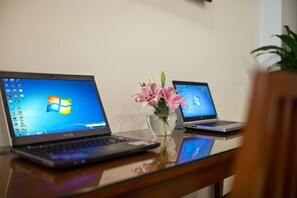 Business center - Beryl Charm Hotel & Spa (Hanoi)