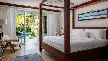 Luxury Room, 1 Bedroom, Garden View (Crystal Lagoon Luxury Room) | Premium bedding, minibar, in-room safe, desk