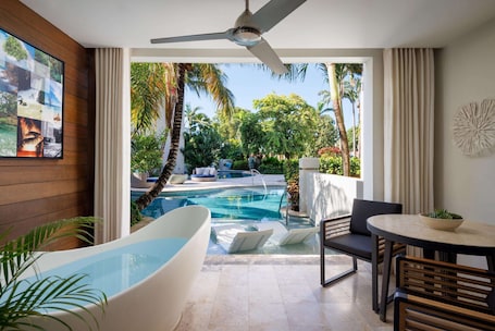 Luxury Suite, 1 Bedroom, Garden View (Crystal Lagoon Swim-Up Butler Suite) | View from room