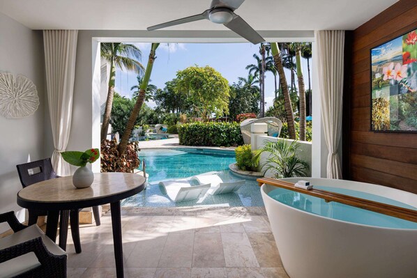 Luxury-Zimmer, 1 Schlafzimmer, Gartenblick (Crystal Lagoon Luxury Room) | Ausblick vom Zimmer