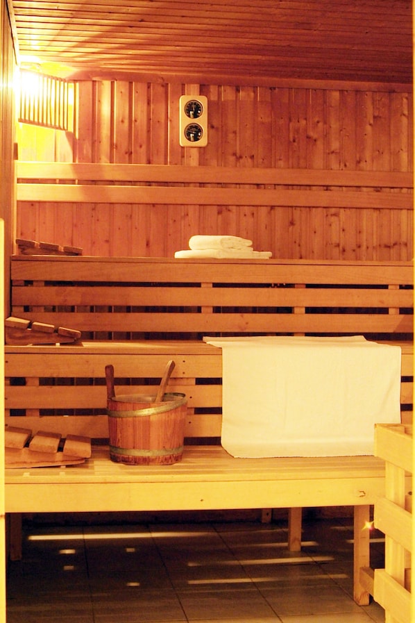 Sauna, tractaments corporals i tractaments d'aromateràpia