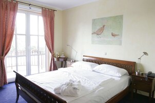 Minibar, in-room safe, blackout drapes, soundproofing