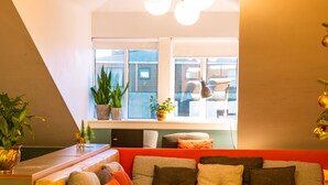 Living area - Loft HI Hostel (Reykjavik)