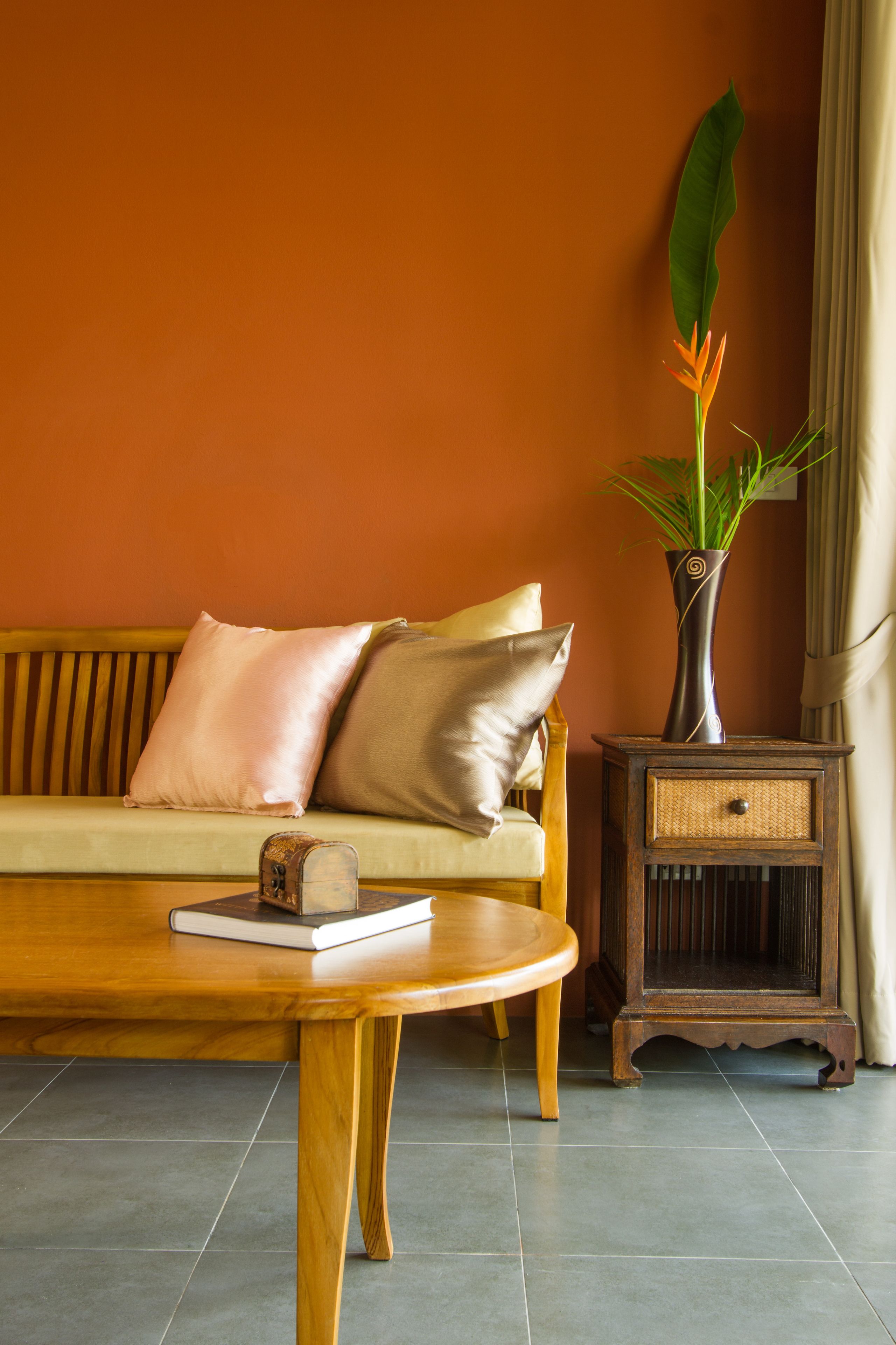 family villa | living area | tv, dvd player, books