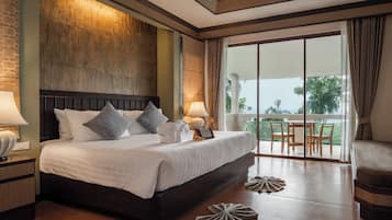 Deluxe Sea View | Een bureau, verduisterende gordijnen, gratis wifi, beddengoed