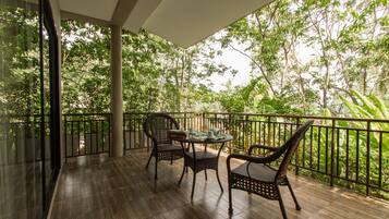 Deluxe Forest View | Terrasse/Patio