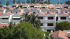 Unclassified image, 2 of 100, button - Estival Park Apartamentos (Salou)
