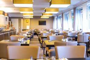 Daily buffet breakfast (EUR 12 per person)