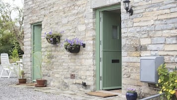 Cottage, Private Bathroom (One Withy - B&B) | Exterior