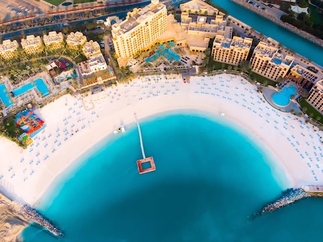 Exterior. DoubleTree by Hilton Resort & Spa Marjan Island