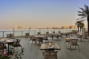 14 restaurants, breakfast, lunch, dinner served; international cuisine