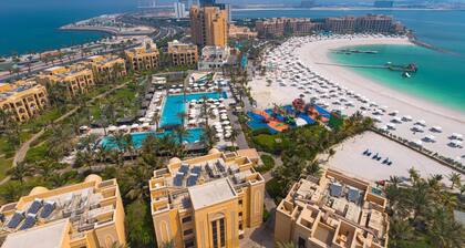 DoubleTree by Hilton Resort & Spa Marjan Island