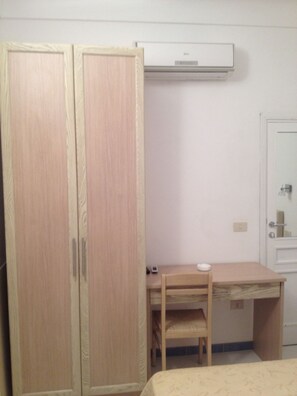 Chambre Standard double | Commodité de la chambre