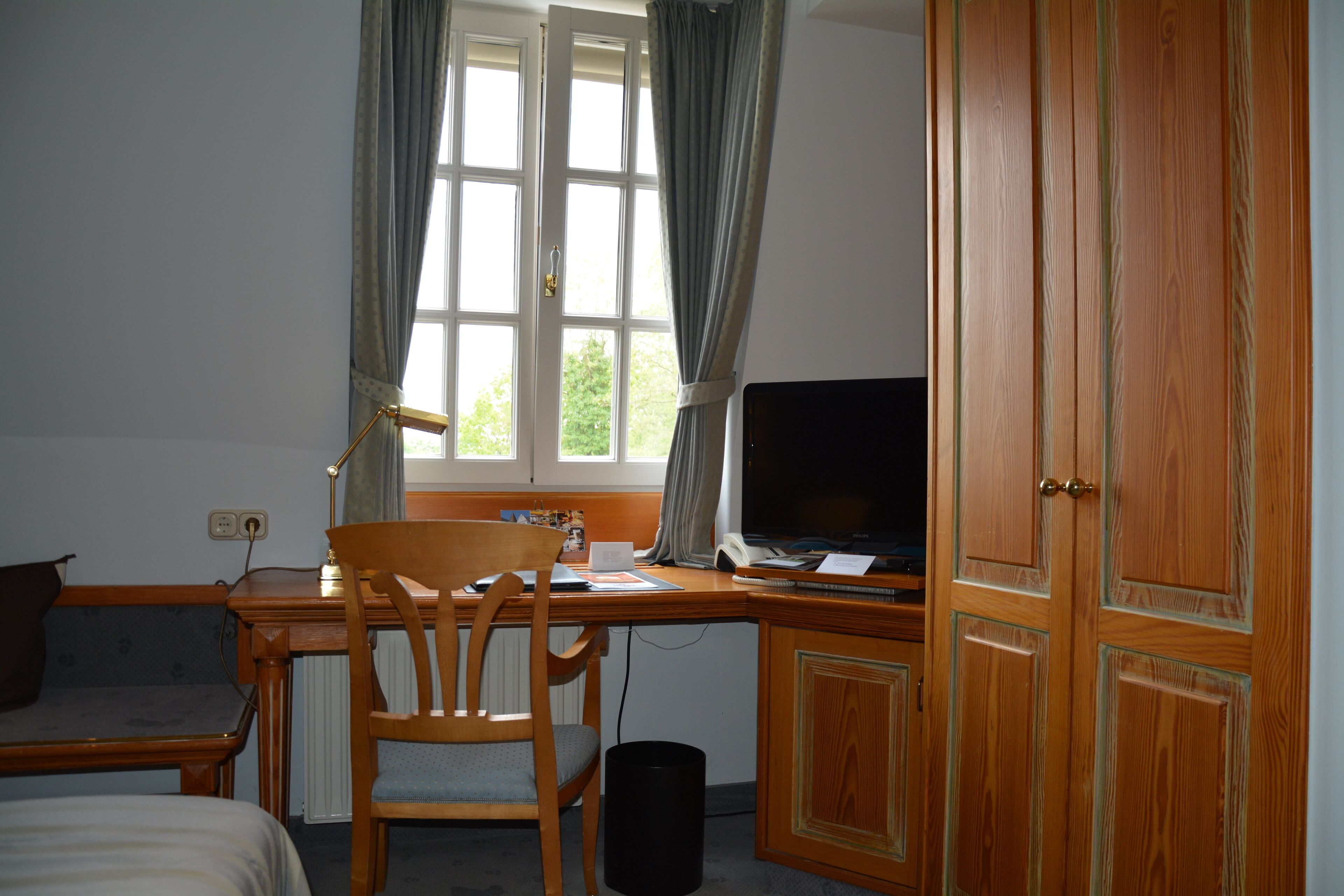 grand lit s | 1 bedroom, premium bedding, minibar, in-room safe