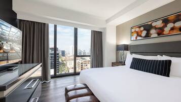 Suite, 1 Bedroom | Premium bedding, in-room safe, desk, iron/ironing board