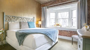 Ropa de cama de alta calidad y tabla de planchar con plancha
