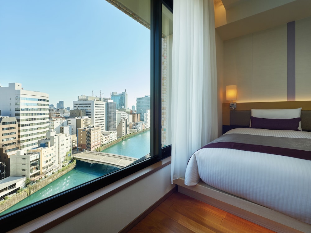 Mitsui Garden Hotel Osaka Premier by null