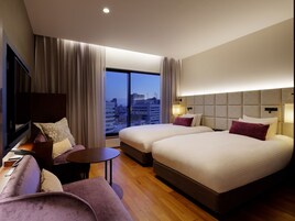 In-room safe, desk, blackout curtains, free WiFi