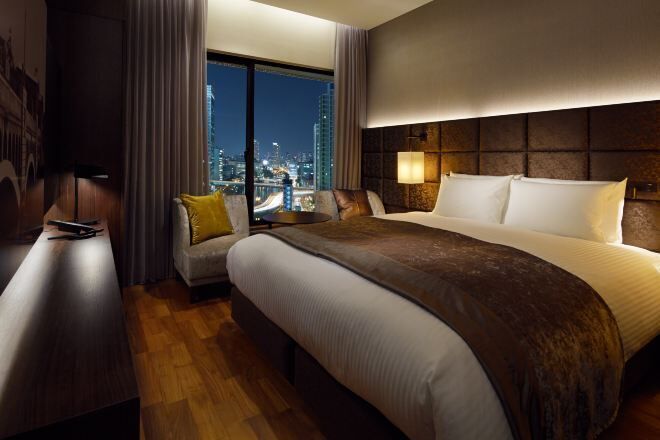 Coffres-forts dans les chambres, bureau, rideaux occultants