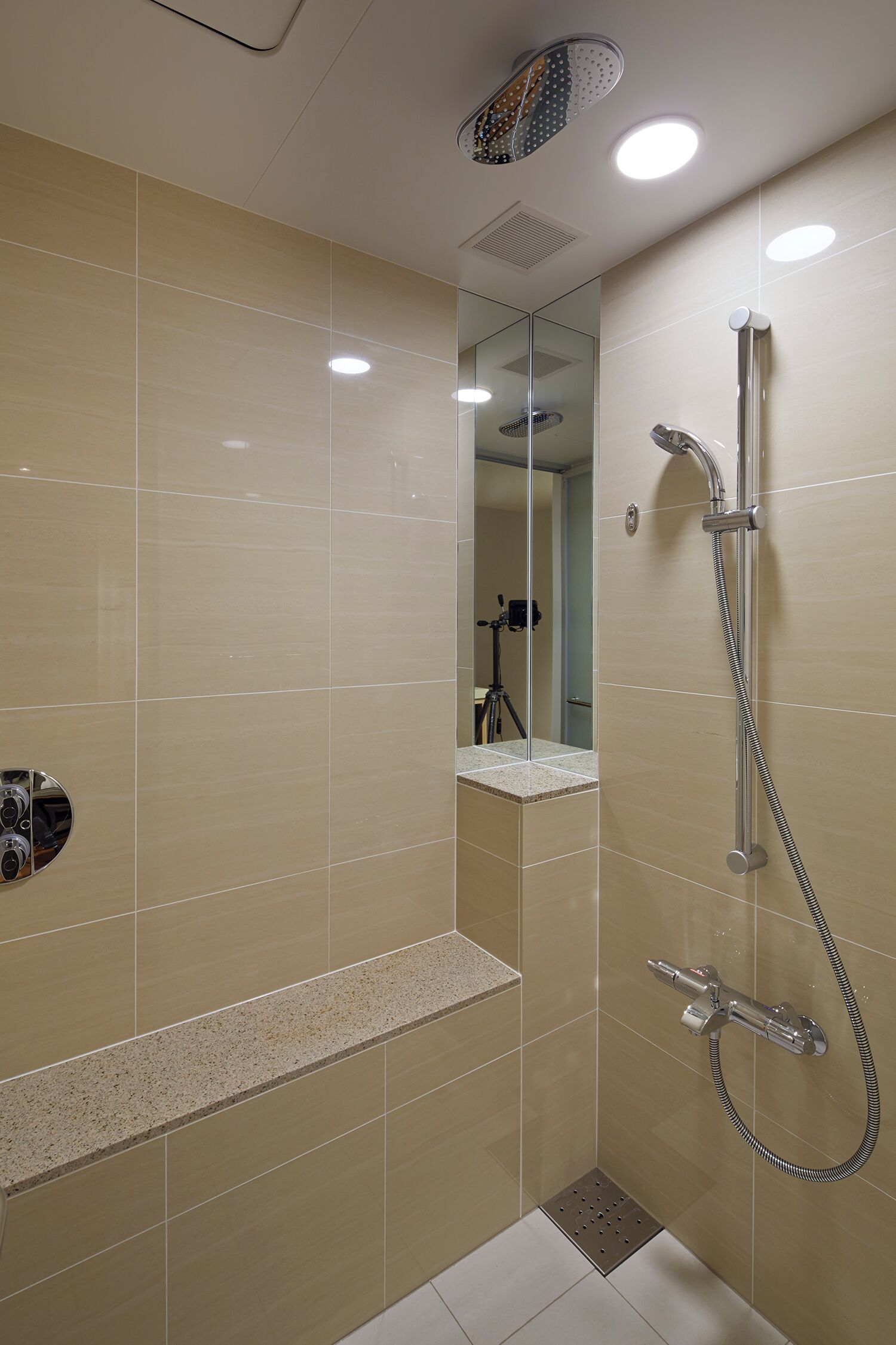 free toiletries, hair dryer, slippers, bidet