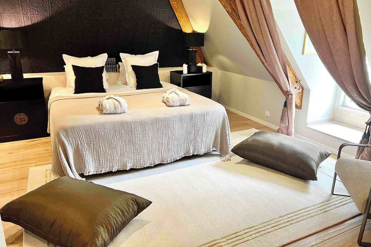 Zimmer (Privilege, Castle)