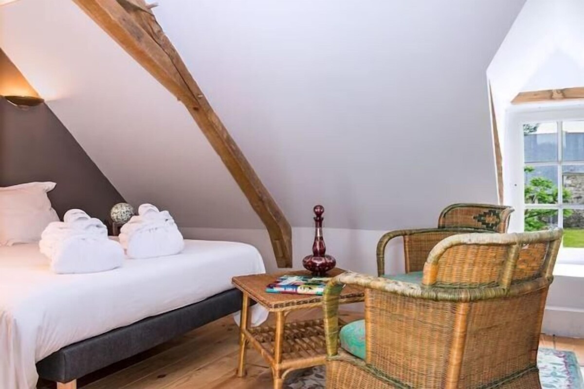 Coffres-forts dans les chambres, bureau, rideaux occultants