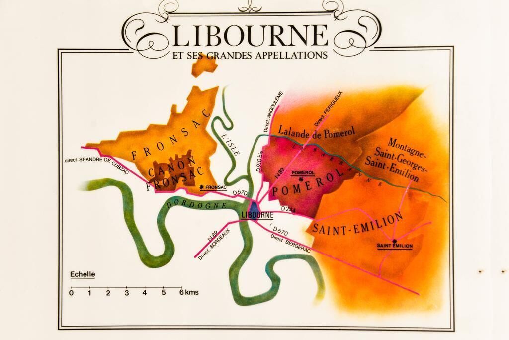 Een kaart van Libourne en de omliggende gebieden, met belangrijke steden en wegen.