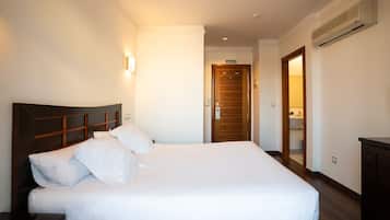 Standard Double Room | In-room safe, free WiFi, bed sheets