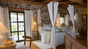 Desk, rollaway beds