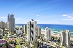 View from room - Surfers Century Oceanside Apartments (Surfers Paradise)