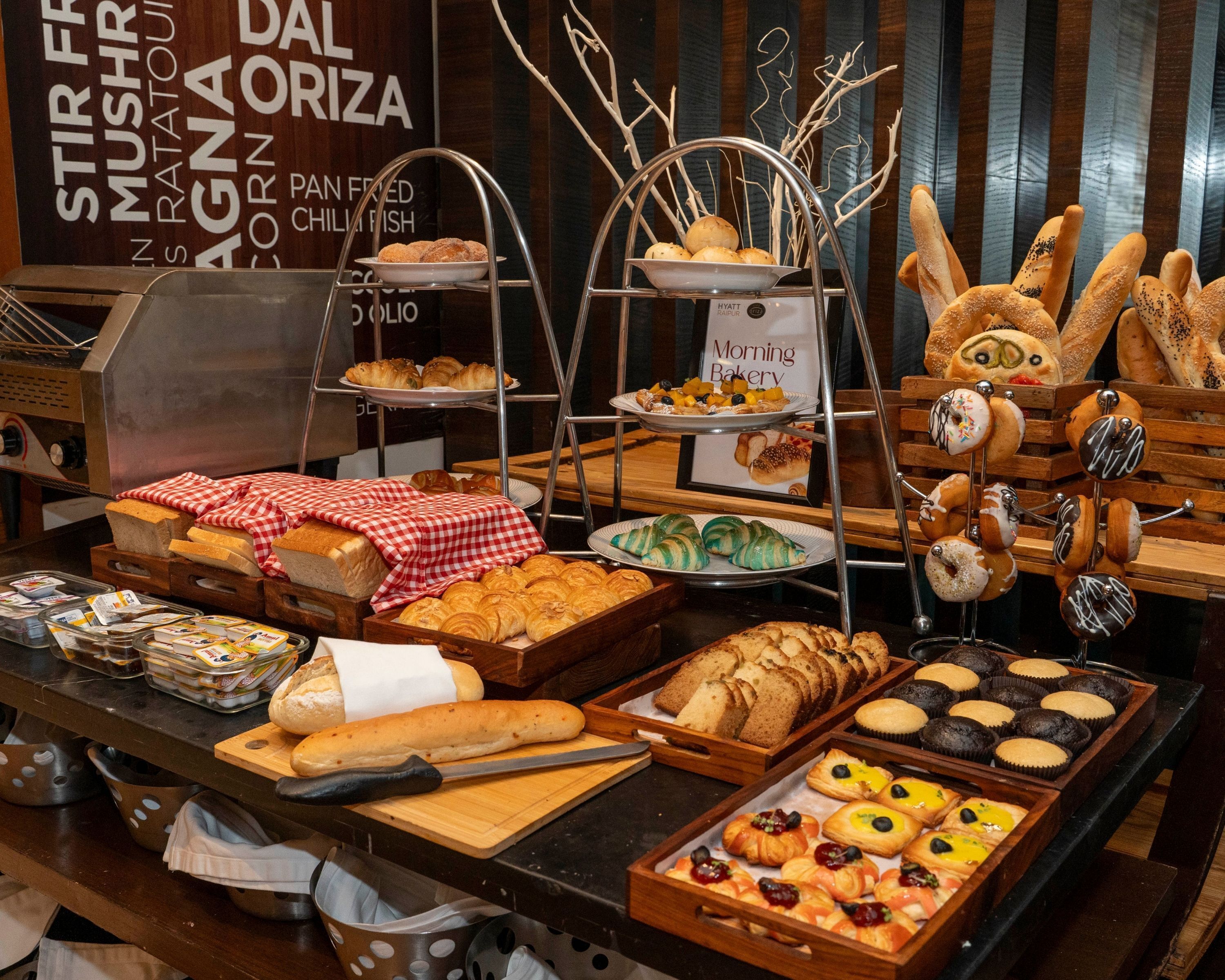 Bữa sáng buffet