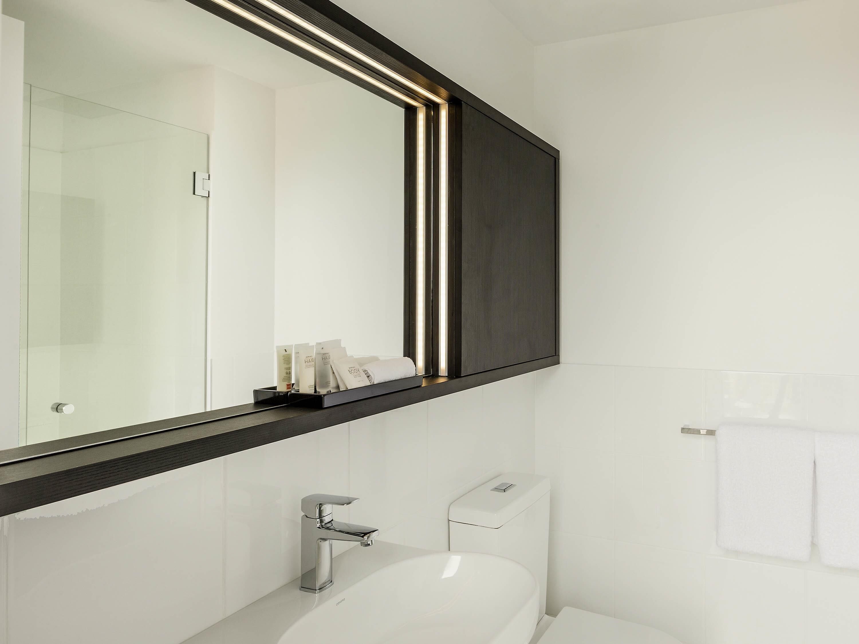 In-room safe, desk, iron/ironing board, free WiFi