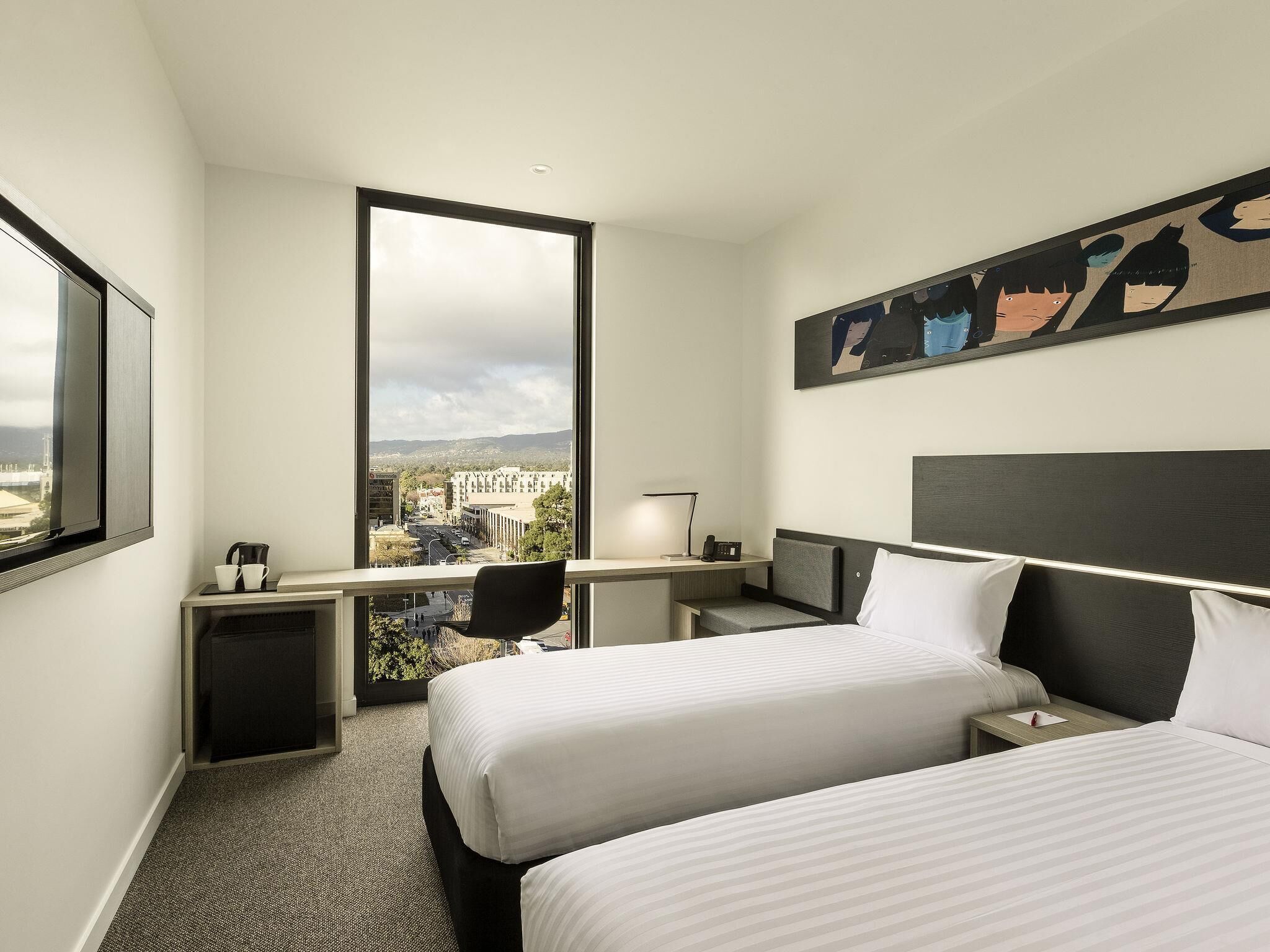 Superior Room, 2 Twin Beds, City View | In-room safe, desk, iron/ironing board, free WiFi
