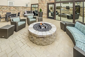 Terrace/patio - Residence Inn Akron South/Green (Akron)