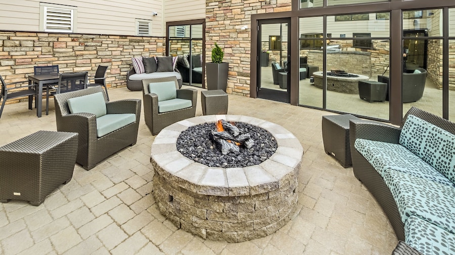 Residence Inn Akron South/Green