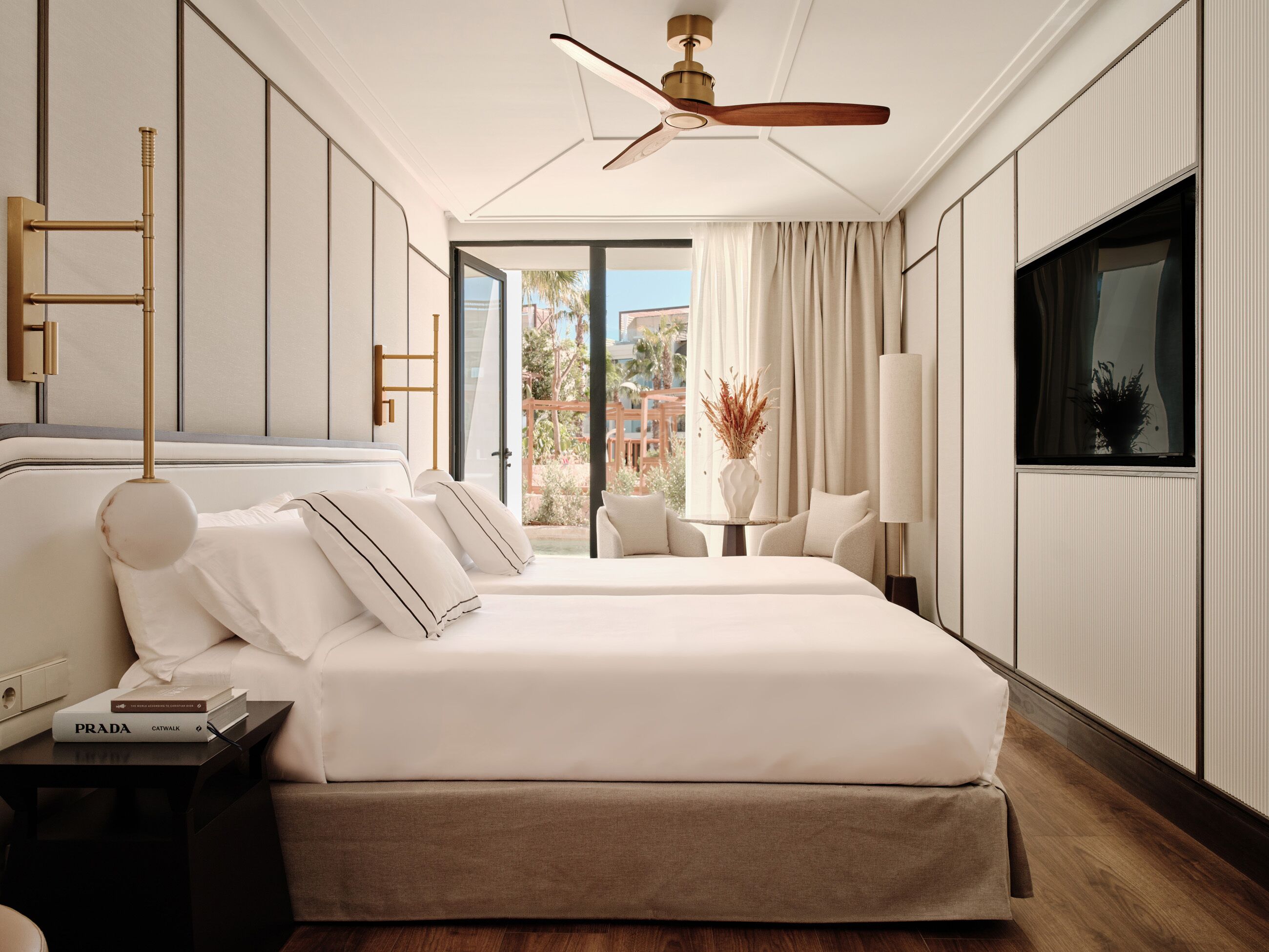 Premium bedding, minibar, in-room safe, blackout curtains