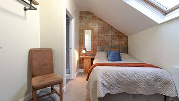 Chambre Simple, salle de bains attenante | Wi-Fi