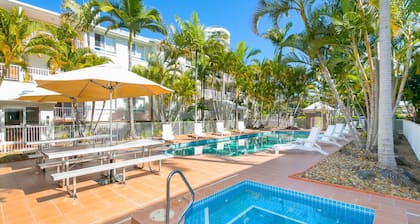 Bay Lodge Apartments