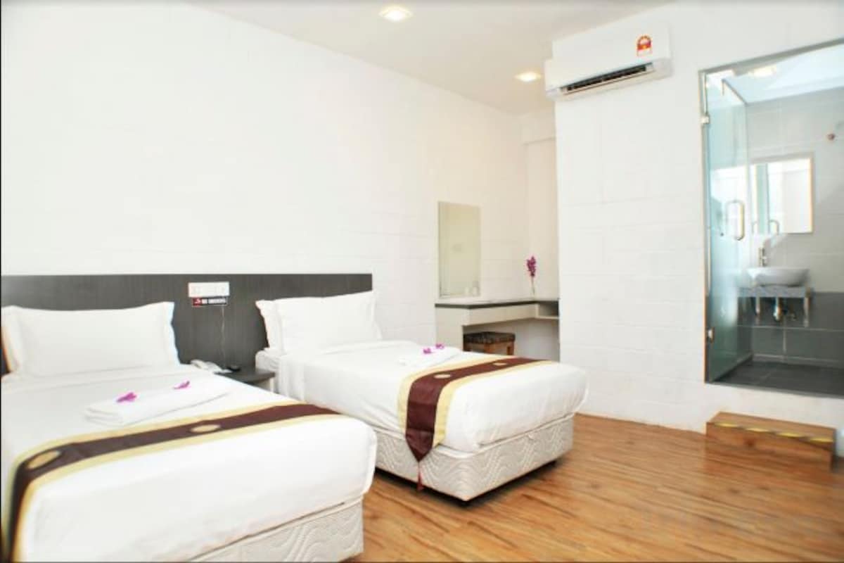 Standard Twin Room Without Window