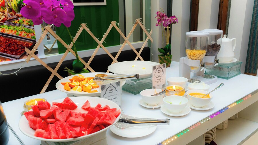 HIG Hotel & Convention