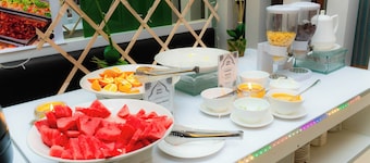 HIG Hotel & Convention