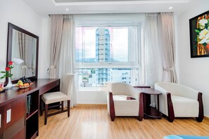 Deluxe Double Room, City View | City view - Galliot Hotel Nha Trang (Nha Trang)