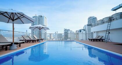 Galliot Hotel Nha Trang