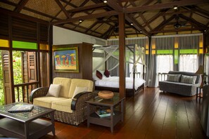 Garden House  | Laptop workspace, cribs/infant beds, free WiFi - Sunset Valley (Langkawi)