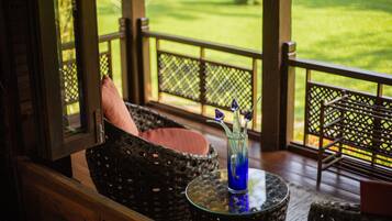 Paddy House | Laptop workspace, cots/infant beds, free WiFi