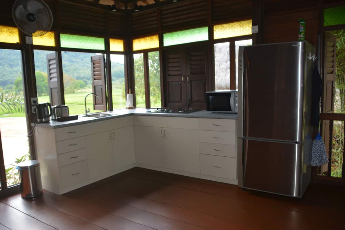 farmers house (2 bedrooms) | private kitchen | full-sized fridge, stovetop, electric kettle