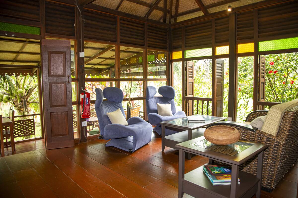 Garden House  | Ruang kerja komputer riba, katil bayi/kot (surcaj), Wi-fi percuma 