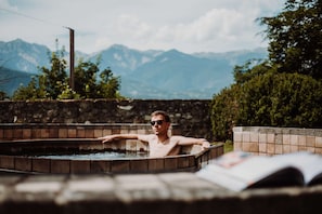 Couples treatment room(s), sauna, body treatments, deep-tissue massages